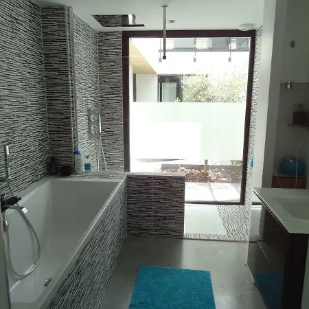 Centre Avec Sauna - Jacuzzi - Parking - 5 Etoiles